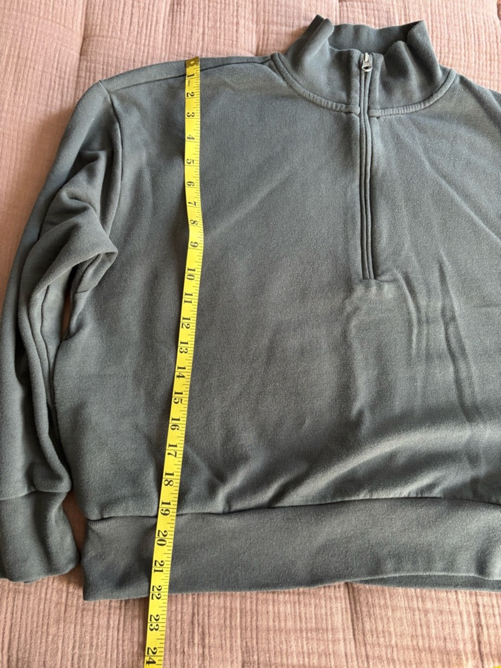 GAP Half Zip Mockneck Sweatshirt with Pockets - Picture 3 of 6